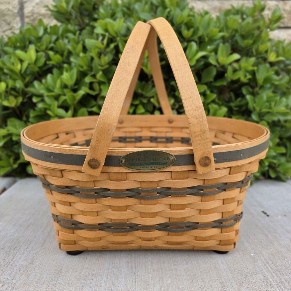 Discontinued Longaberger 1996 Traditions Collection Community Basket, 2-Handle